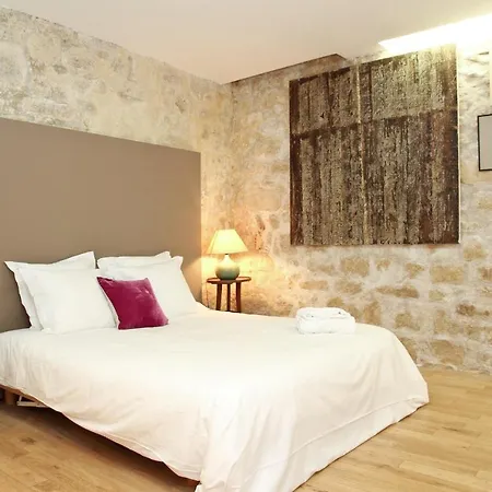 Le Marais - Republique Unique Loft * פריז